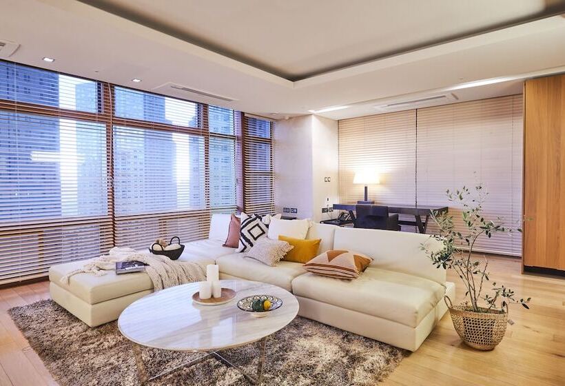 Люкс, The Classic 500 Pentaz Executive Residence