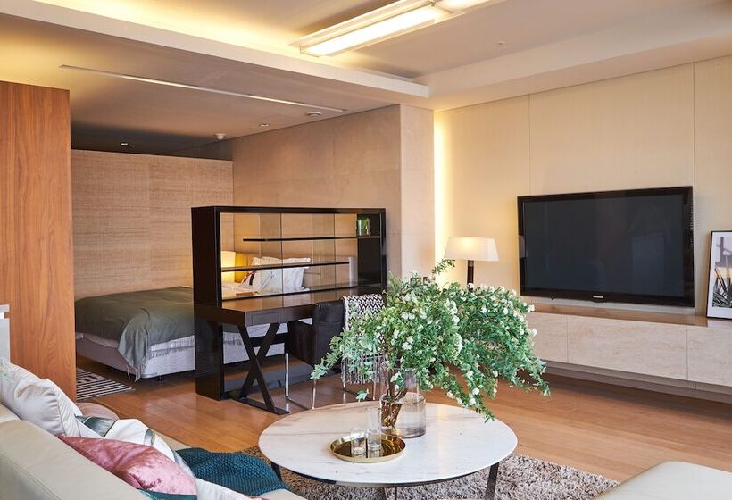 Люкс Superior, The Classic 500 Pentaz Executive Residence