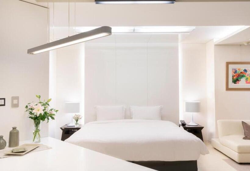 Номер Deluxe, The Classic 500 Pentaz Executive Residence