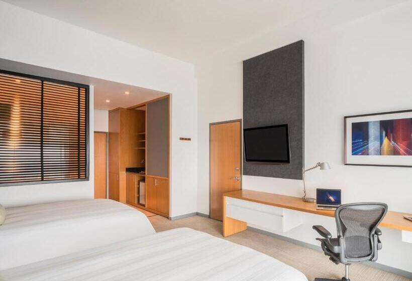 Номер Deluxe с Видом, The Paragon Hotel Mexico Santa Fe By Accor