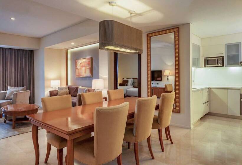 Люкс Ejecutiva 2 Спальни, Joy Nostalg Hotel & Suites Manila Managed By Accorhotels
