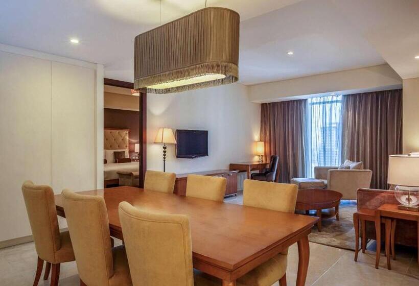 Люкс Ejecutiva 2 Спальни, Joy Nostalg Hotel & Suites Manila Managed By Accorhotels