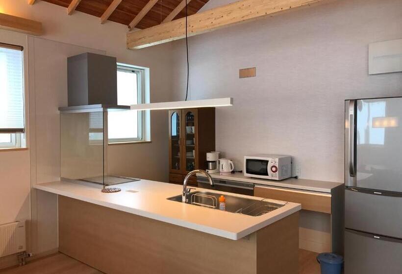 Апартаменты Deluxe 1 Спальня, Tsuru Apartments