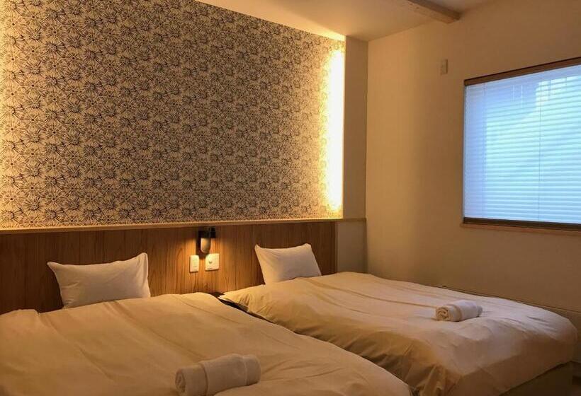 Апартаменты Deluxe 1 Спальня, Tsuru Apartments