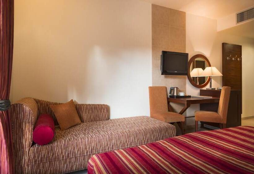 수피리어 트리플 룸, Valamar Atrium Residence