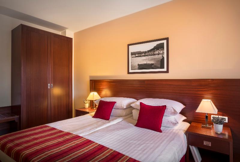 트리플 클래식 룸, Valamar Atrium Residence