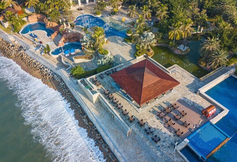 Люкс Executive Вид на Море, Sheraton Huizhou Beach Resort
