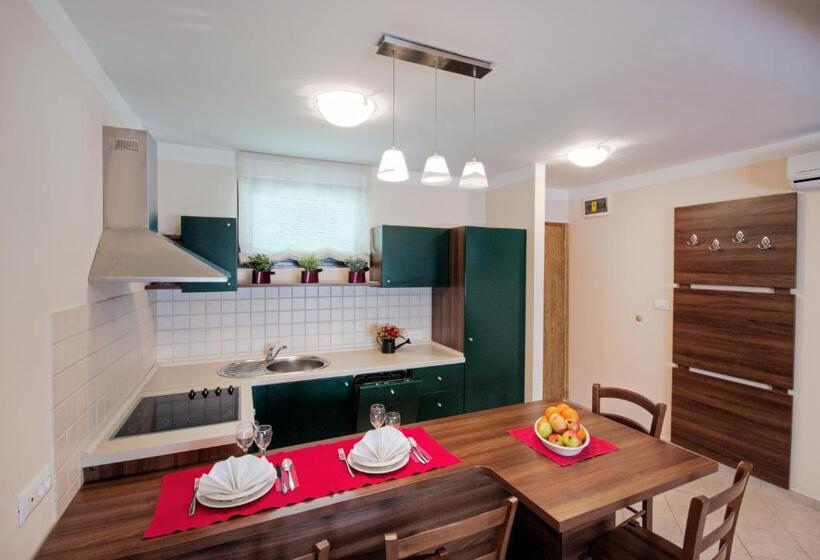 آپارتمان 1 خوابه, Plitvice Holiday Resort