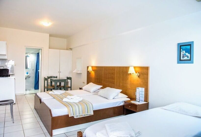 Studio Standard Vista Mare, Mirabella Apartments