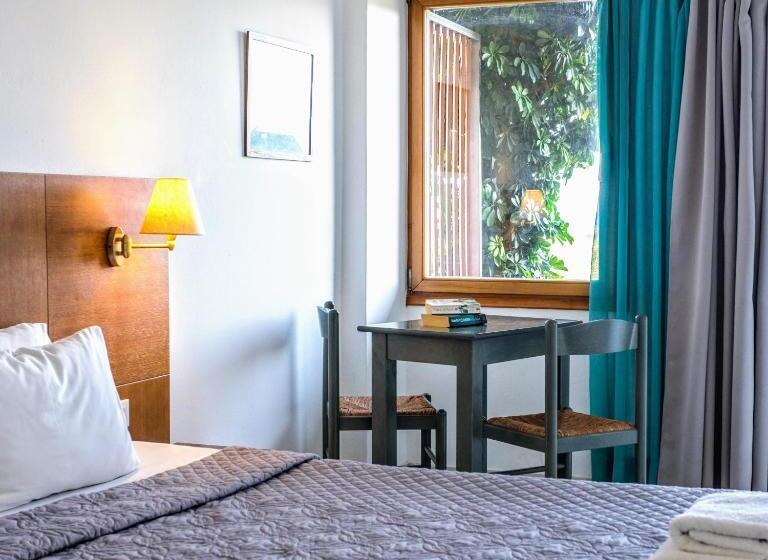 Studio Standard Vista Mare, Mirabella Apartments