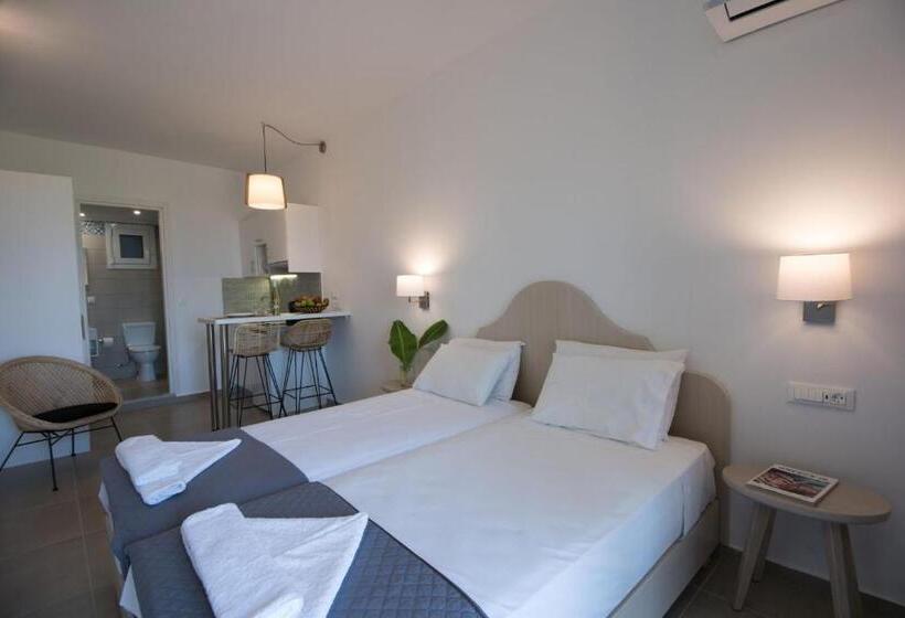 Monolocale Superiore, Mirabella Apartments