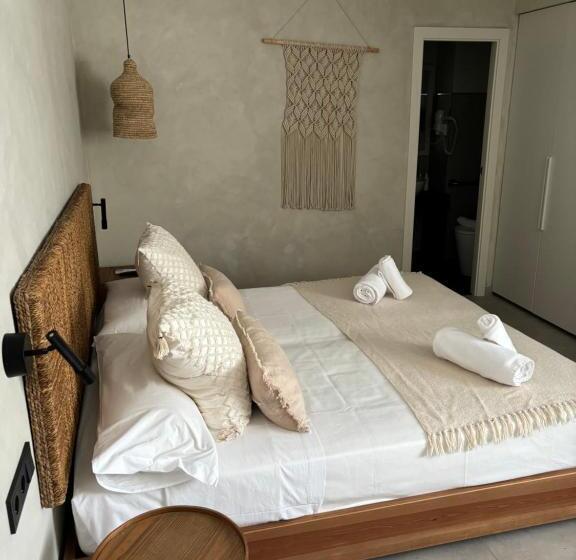标准工作室, Boho Suites Formentera