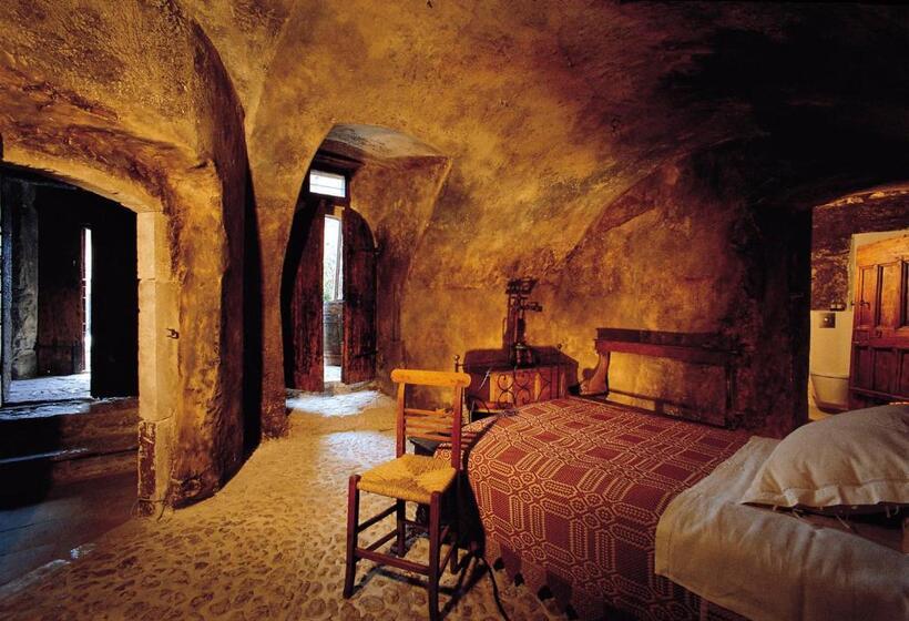 Классический Номер, Sextantio Albergo Diffuso