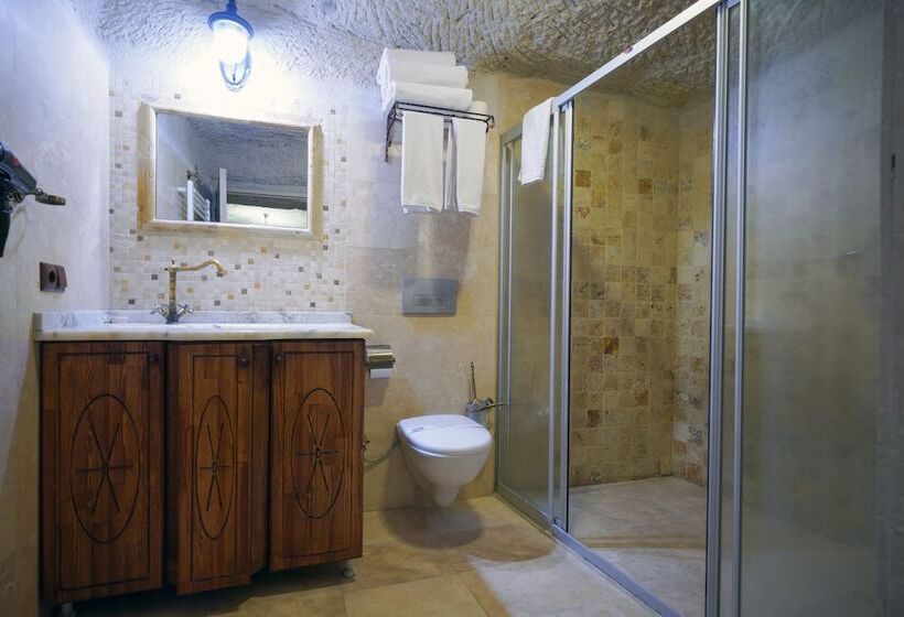 Номер Стандарт Трехместный, Elysee Cave House