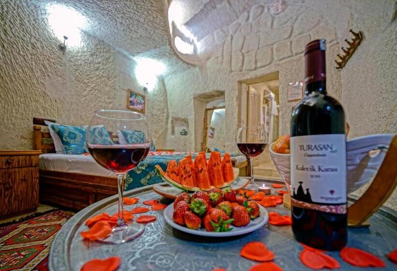 Номер Стандарт, Elysee Cave House