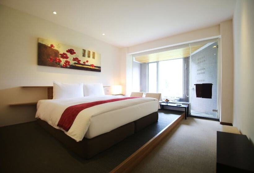 اتاق لوکس, Check Inn Select Taipei Yamgmingshan