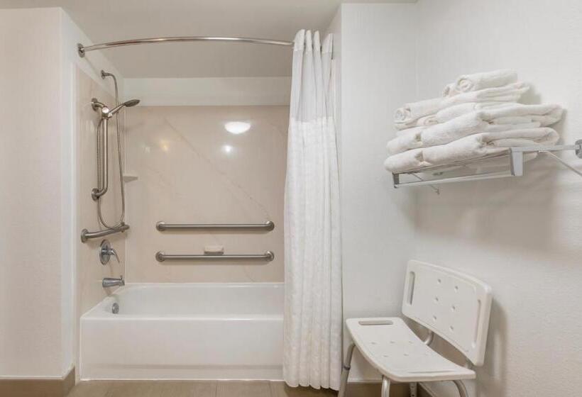 장애인을 위한 스탠다드 룸, Surf And Sand Fernandina Beach At Amelia Island, Ascend Hotel Collection