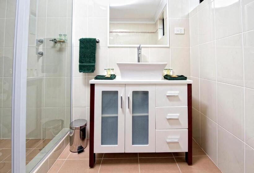 Дом 3 Спальни, Dolphin Shores