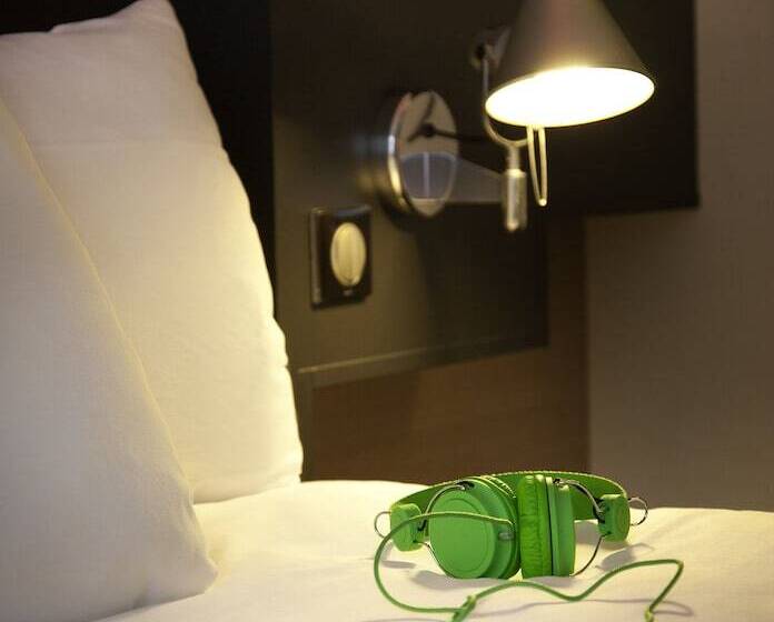 Номер Стандарт Двуспальная Кровать, Ibis Styles Roanne Centre Gare