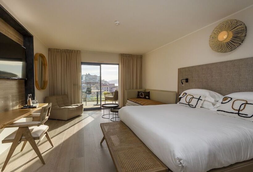 Family Suite, L'acquale