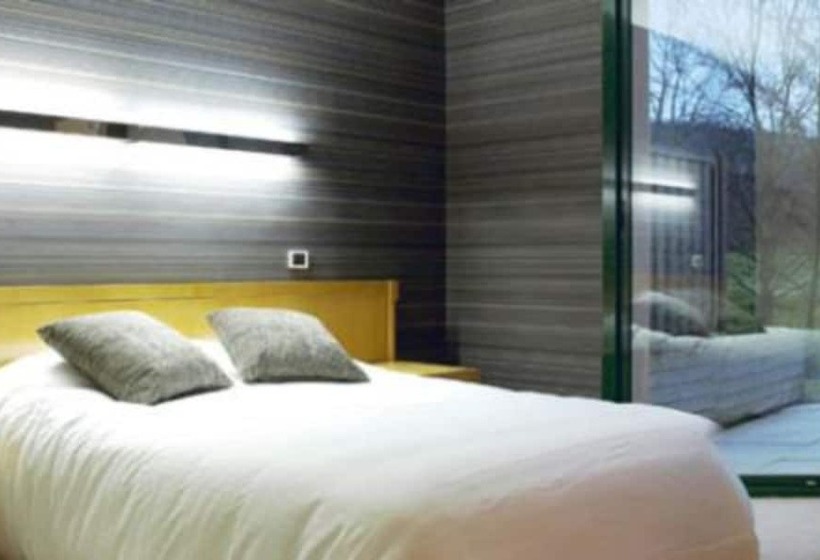 Номер Стандарт Трехместный, Golf Hotel Resort Val De Sorne