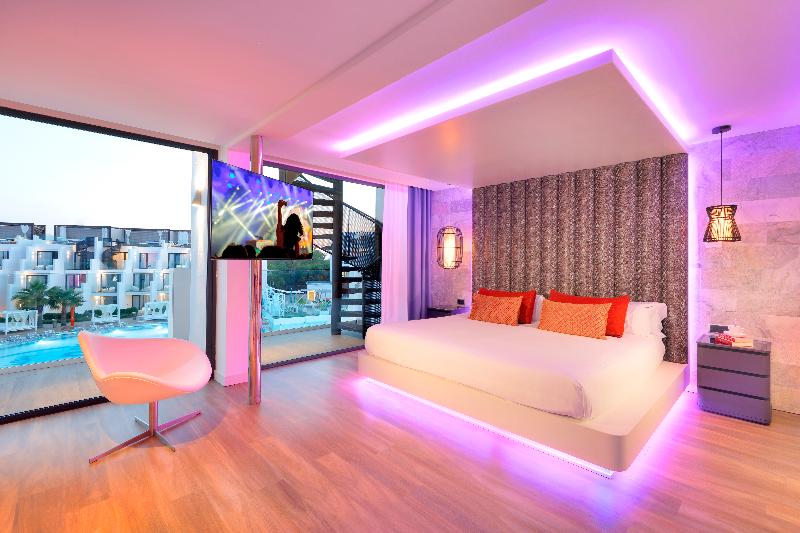 سوییت, The Site Hotel Ibiza