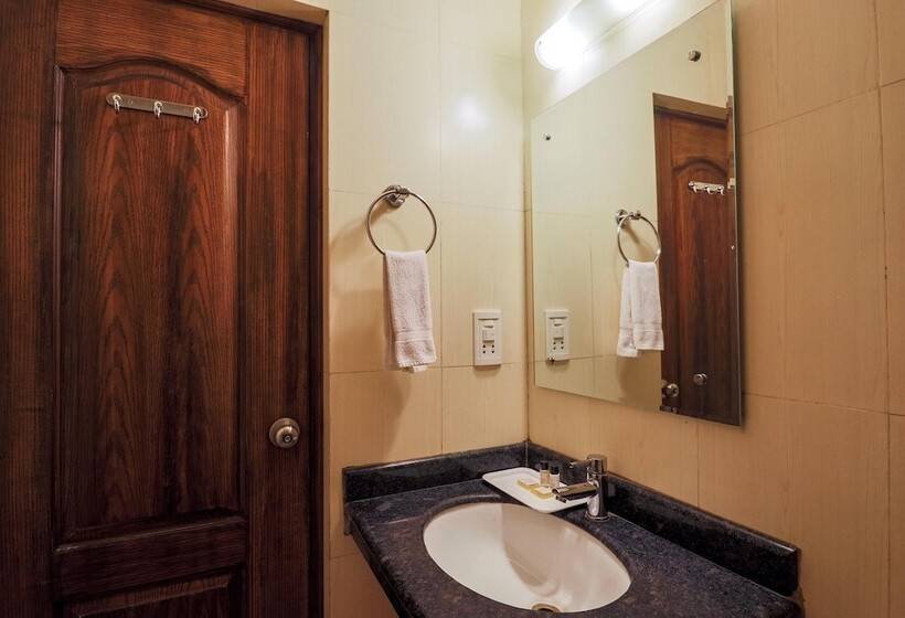 اتاق سوپریور, Dewdrop Le Seasons Beach Resort