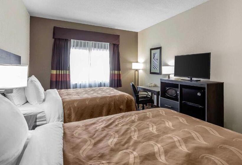 Номер Стандарт, Quality Inn & Suites