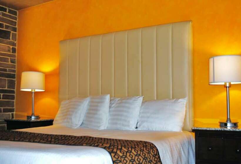Номер Deluxe, Surfside Motel