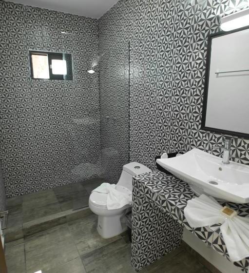 اتاق استاندارد با تخت بزرگ, Kinta Kan Beach Hotel Boutique Playa Del Carmen