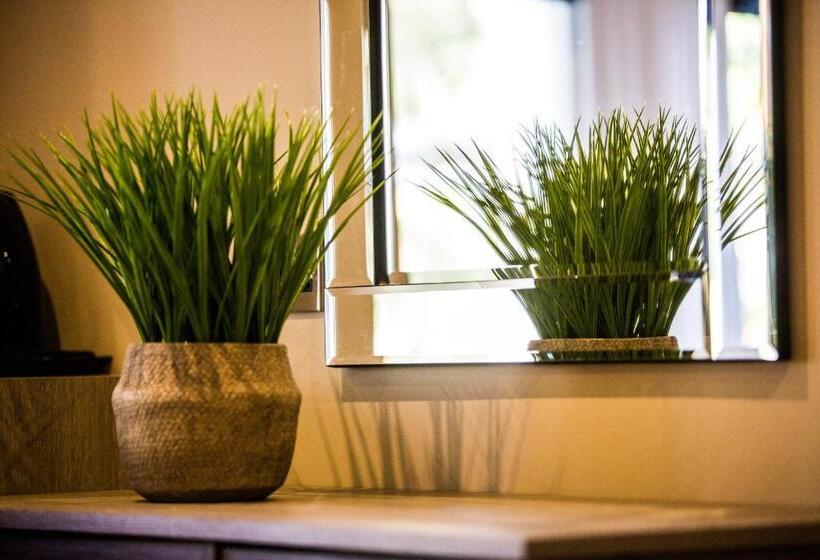 חדר סטנדרט, No5 Durley Road   Contemporary Serviced Rooms And Suites   No Food Available