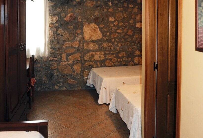 Номер Стандарт Трехместный, Restaurante Verdia