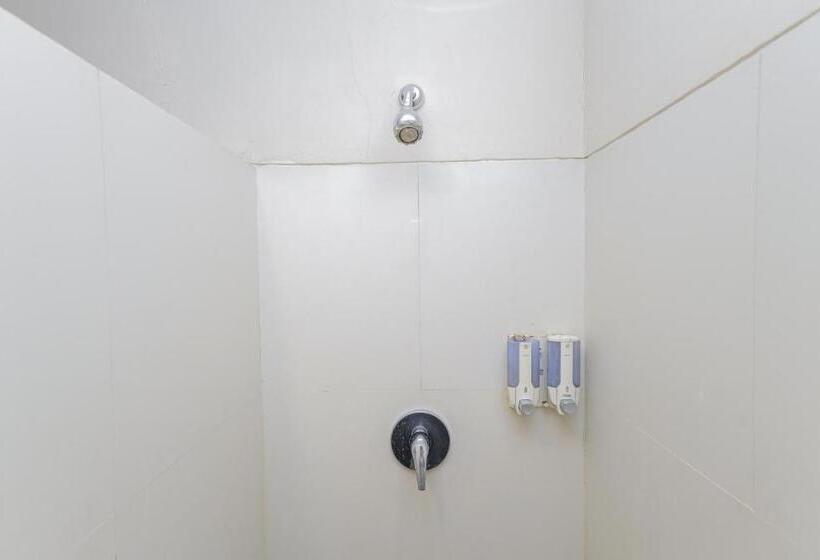 디럭스 룸, Urbanview Hotel Taman Suci Denpasar Bali