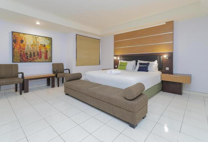 스위트, Urbanview Hotel Taman Suci Denpasar Bali