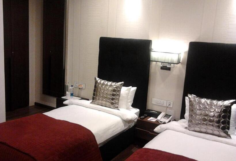 Номер Deluxe, The Nanee Suites