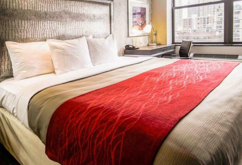 스탠다드 룸 킹사이즈 침대, Comfort Inn Manhattan  Midtown West