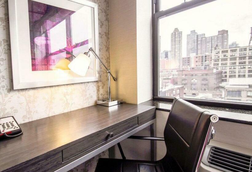 스탠다드 룸 킹사이즈 침대, Comfort Inn Manhattan  Midtown West