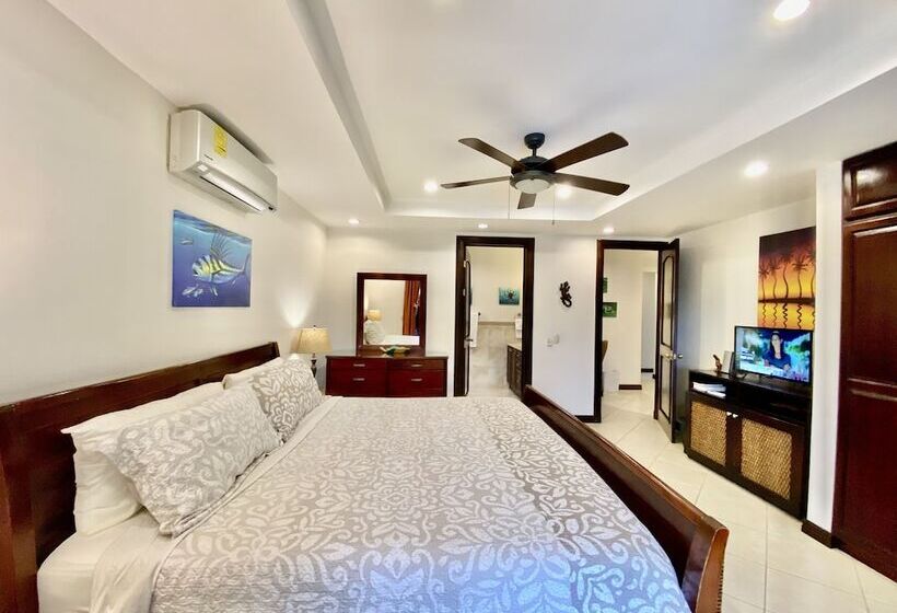 Апартаменты 1 Спальня Вид на Бассейн, Monte Carlo Luxury Condominiums