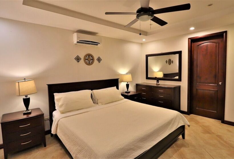 Апартаменты Deluxe 1 Спальня, Monte Carlo Luxury Condominiums