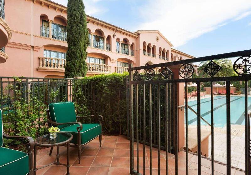 キングサイズベッドのスタンダードルーム, Fairmont Grand Del Mar