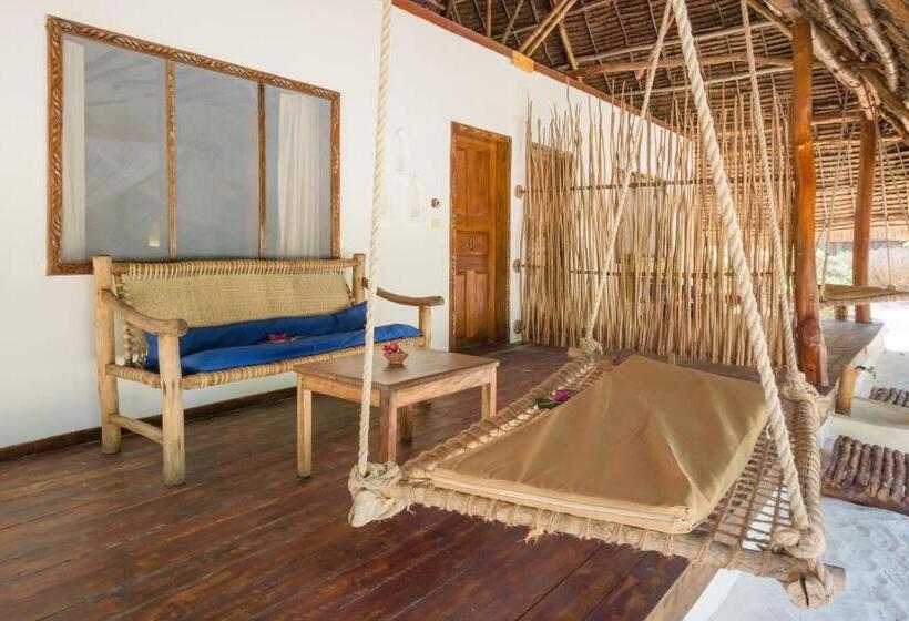 اتاق استاندارد با چشم‌انداز دریا, Hakuna Majiwe Beach Lodge