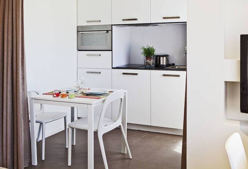 استودیوی استاندارد, Bnapartments Palacio
