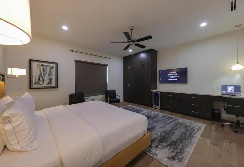 Стандартный Номер Кровать Кинг, The Bungalows On Shary, Mission Mcallen