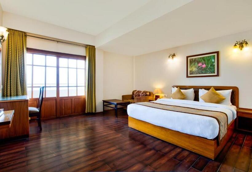 패밀리 룸, Summit Ttakshang Residency Hotel & Spa Mg Marg