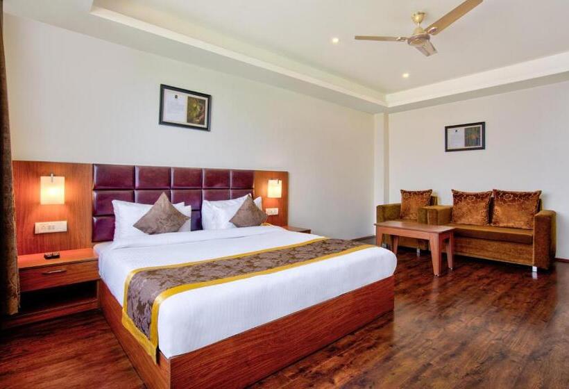 프리미엄 룸, Summit Ttakshang Residency Hotel & Spa Mg Marg