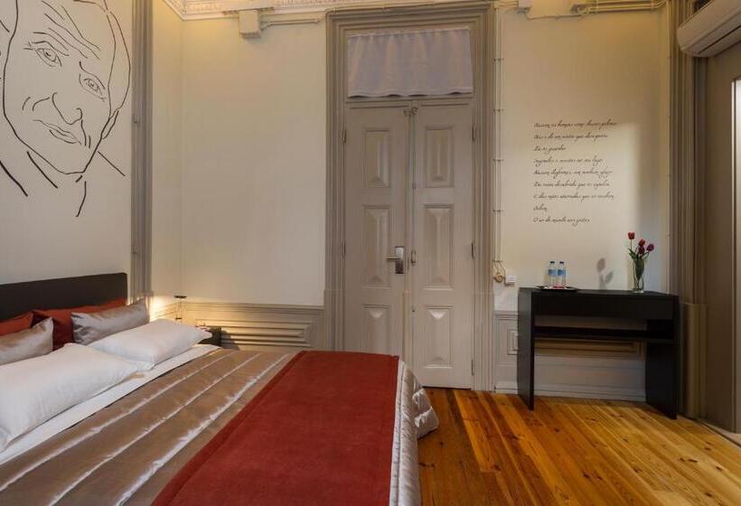 سوییت, Serenata Hotel & Hostel Coimbra