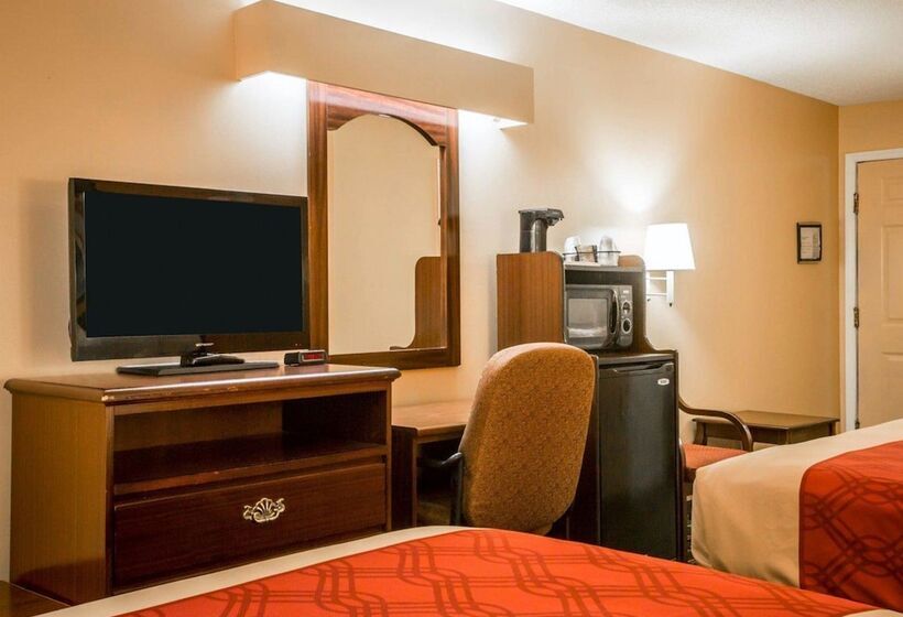 Номер Стандарт 2 Двуспальные Кровати, Econo Lodge