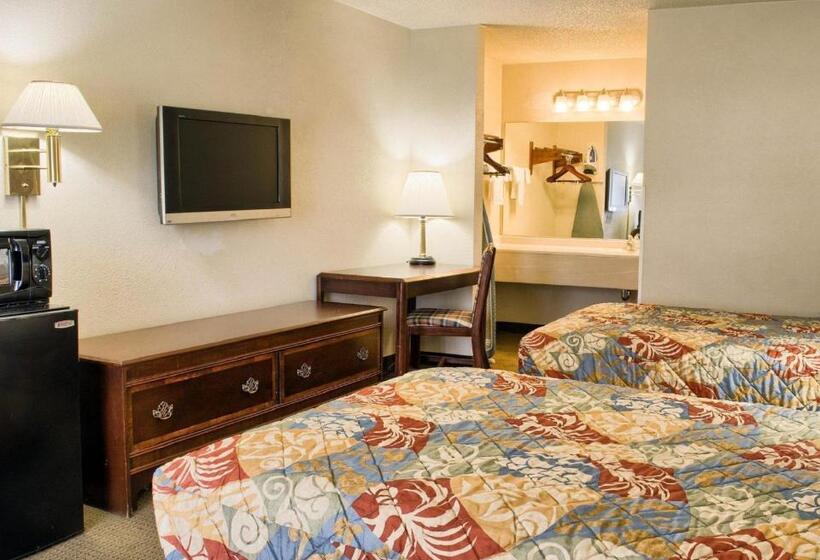 Номер Стандарт 2 Двуспальные Кровати, Rodeway Inn  Richmond