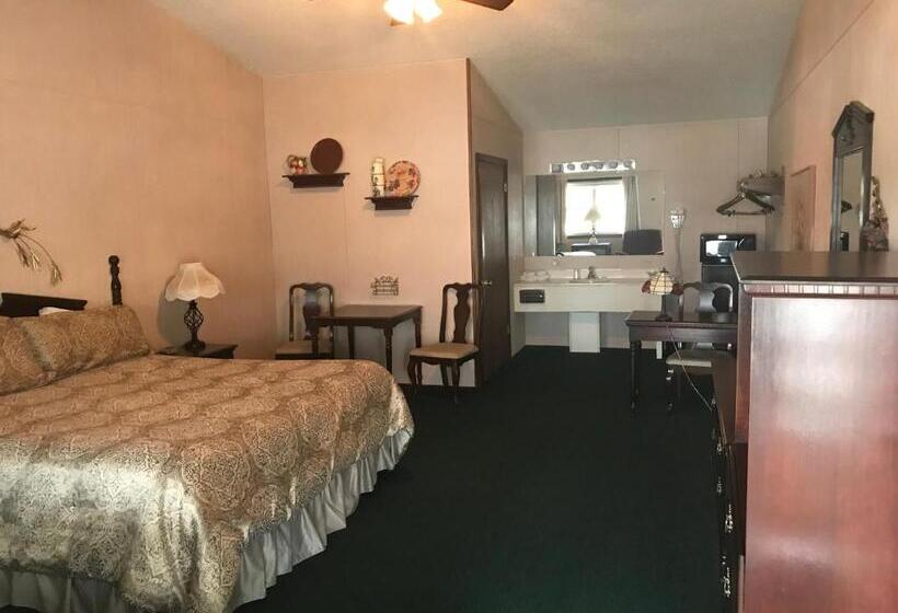 Номер Deluxe Кровать Кинг, Longhouse Lodge Motel
