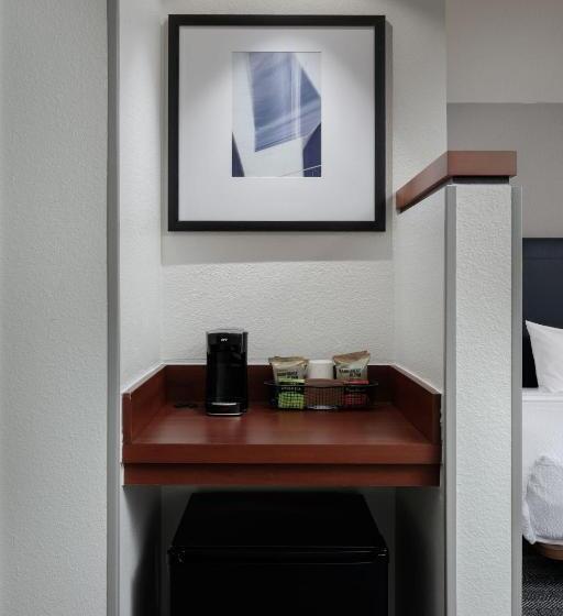 Стандартный Номер Кровать Кинг, Courtyard By Marriott Wichita At Old Town
